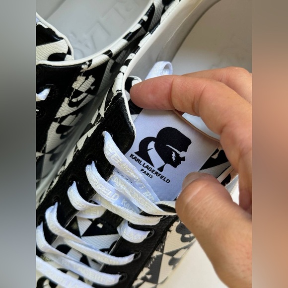 KARL LAGERFELD PARIS Cate Logo Platform Sneakers - Picture 9 of 11